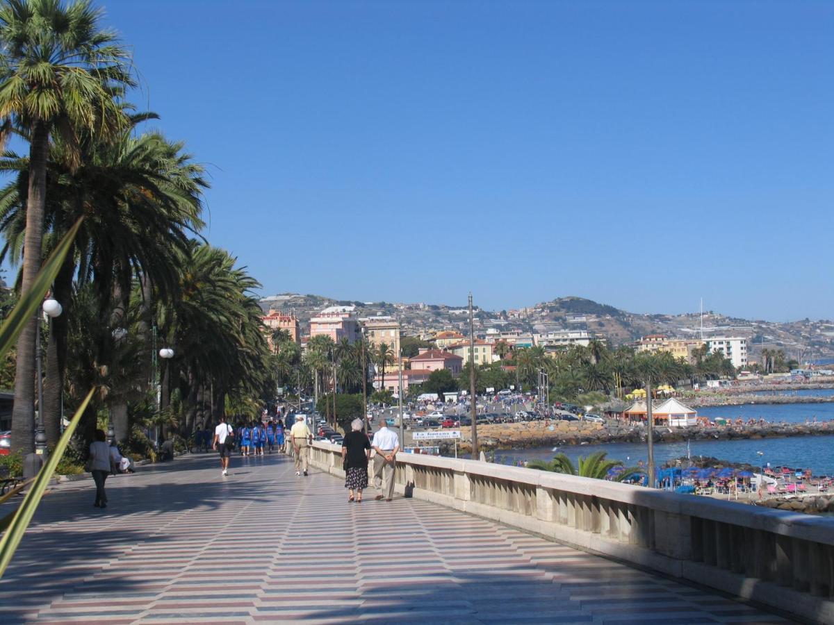 Casa Fiorenza Parcheggio Privato San Remo Zewnętrze zdjęcie