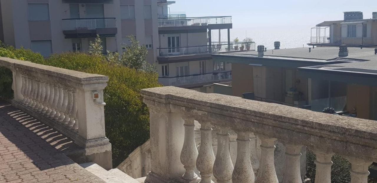 Casa Fiorenza Parcheggio Privato San Remo Zewnętrze zdjęcie