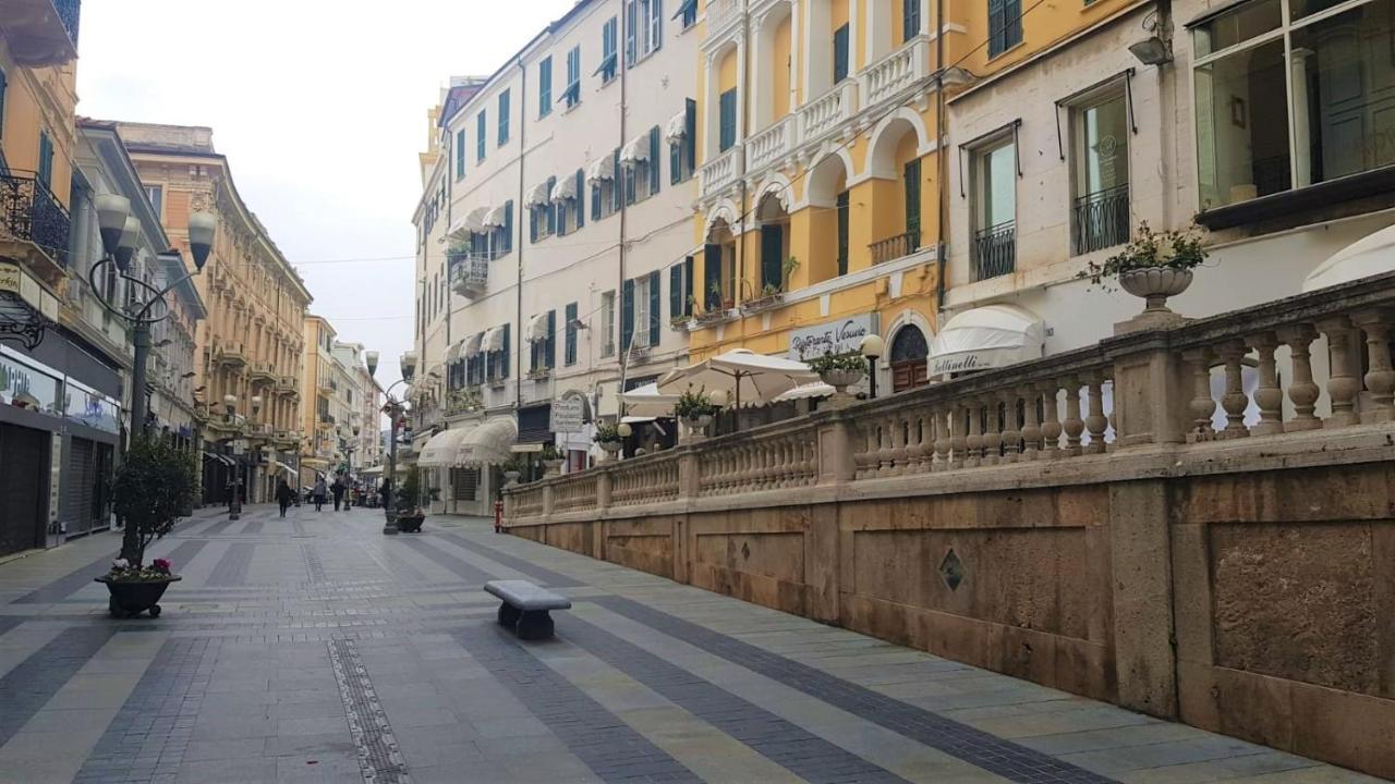 Casa Fiorenza Parcheggio Privato San Remo Zewnętrze zdjęcie