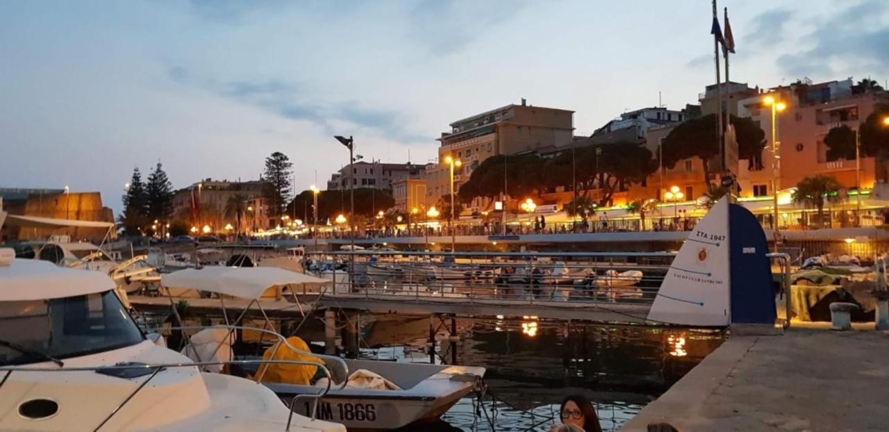 Casa Fiorenza Parcheggio Privato San Remo Zewnętrze zdjęcie
